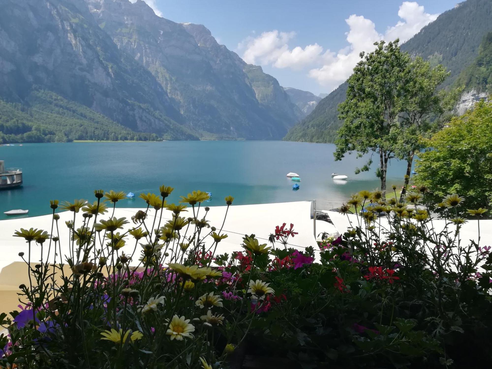 Hotel Rhodannenberg Ag Glarus Rum bild